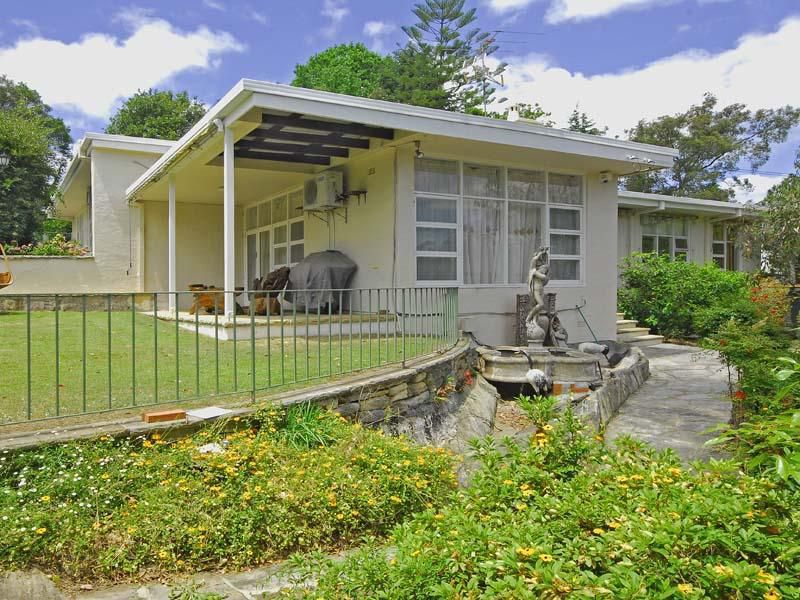 19 Larchmont Avenue, Killara