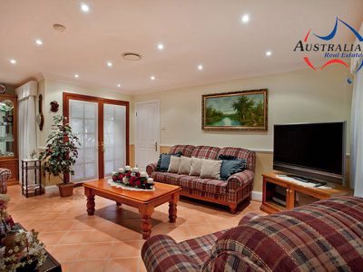 6 Colorado Drive, St Clair