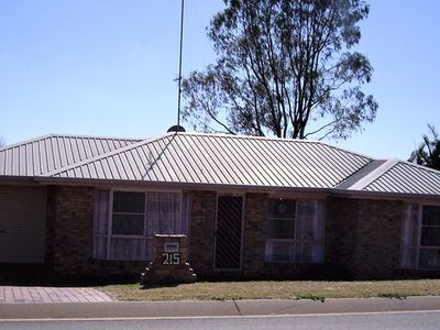 215 Stenner Street, Centenary Heights