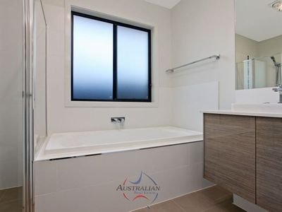 2 / 57 Corio Drive, St Clair