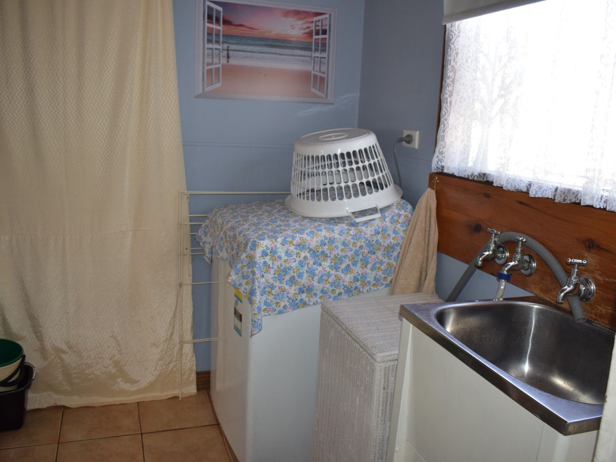 57 Grant Street North, Inglewood