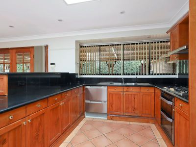 6 Colorado Drive, St Clair