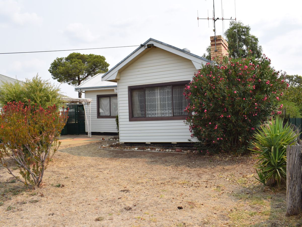 30 Tarnagulla Road, Inglewood