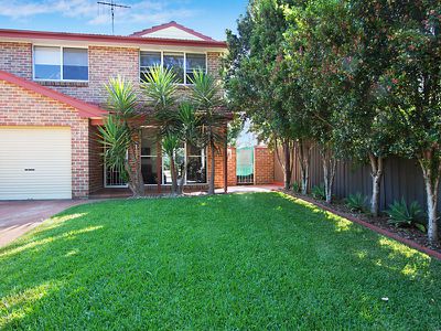 2 / 6D Royal Place, St Clair