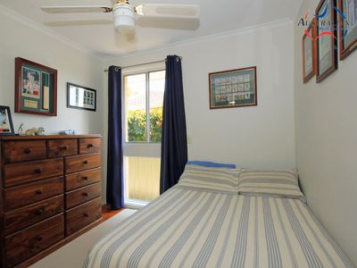 4 Coowarra Drive, St Clair