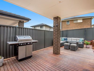 36 Flagship Ridge, Jordan Springs