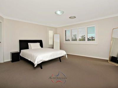 2 / 6 Edmund Blackett Close, St Clair