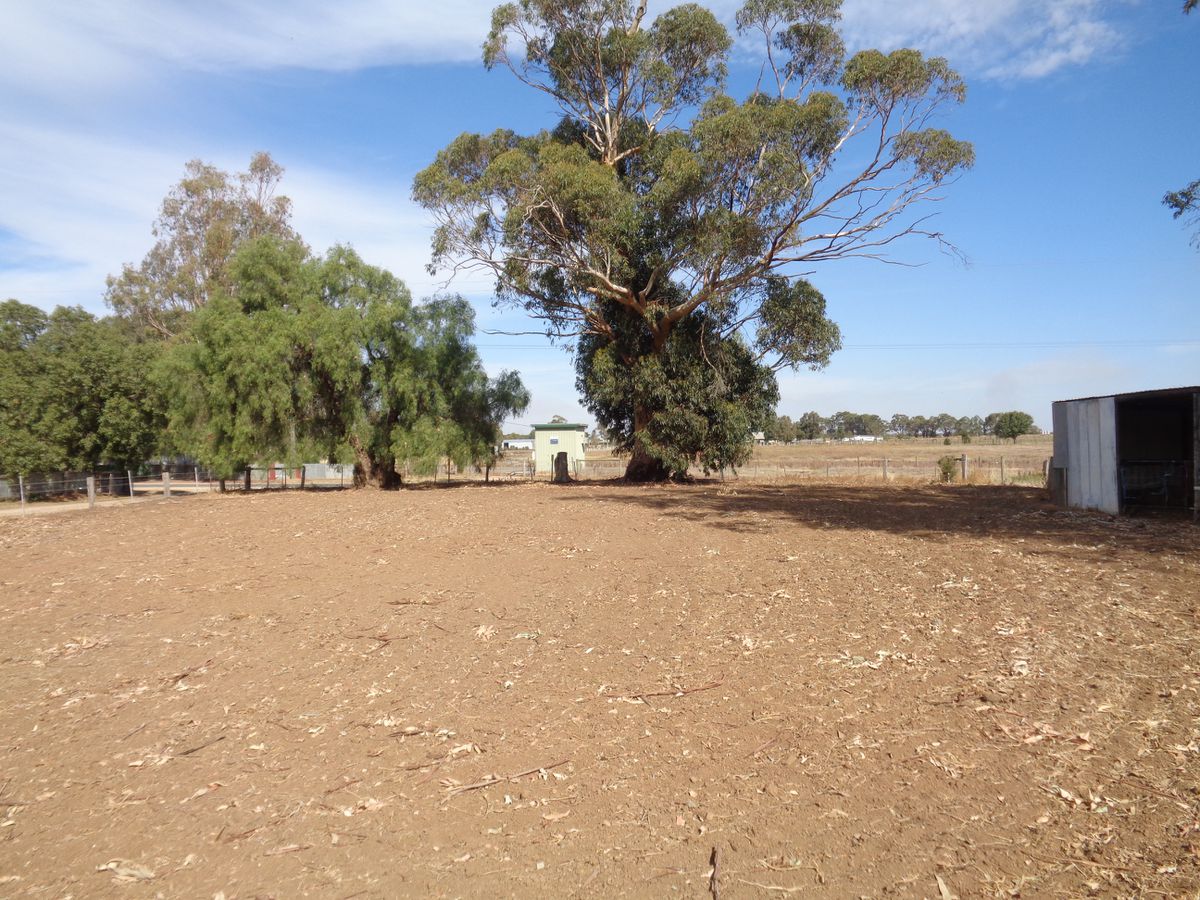 178 Bennett Road, Nanneella