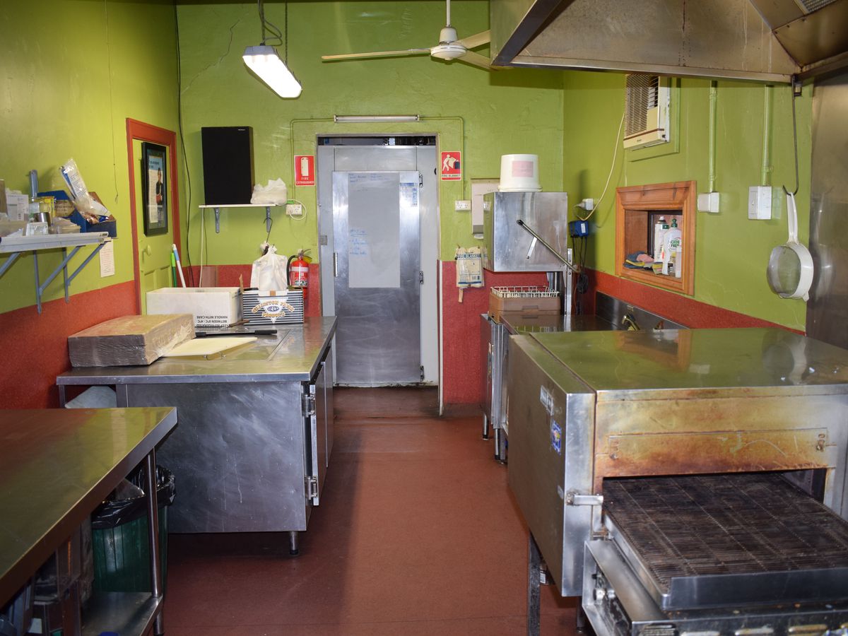 56 - 60 High Street, Charlton