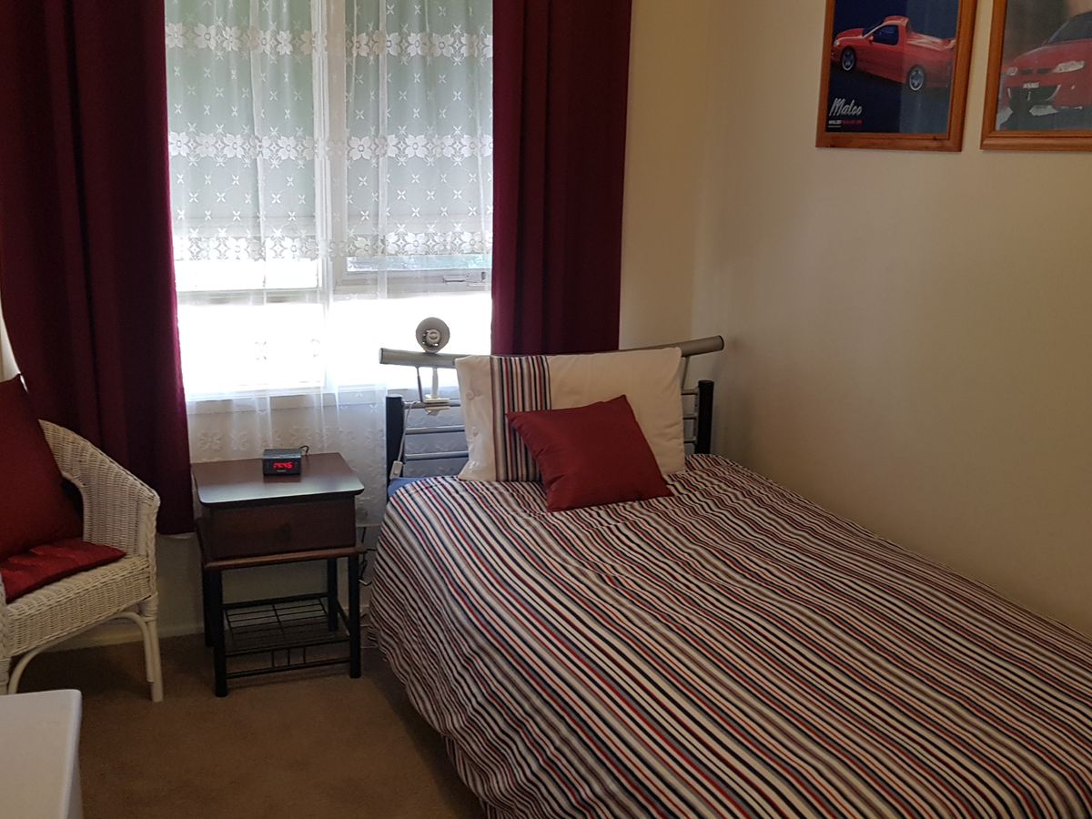 25-27 Bridge Road, Rochester