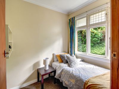 13 Thomson Street, Lookout Point