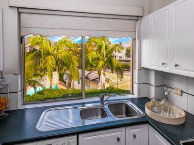 9 / 2A Walton Crescent, Abbotsford