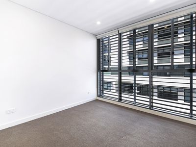 209 / 16A Gadigal Avenue, Waterloo