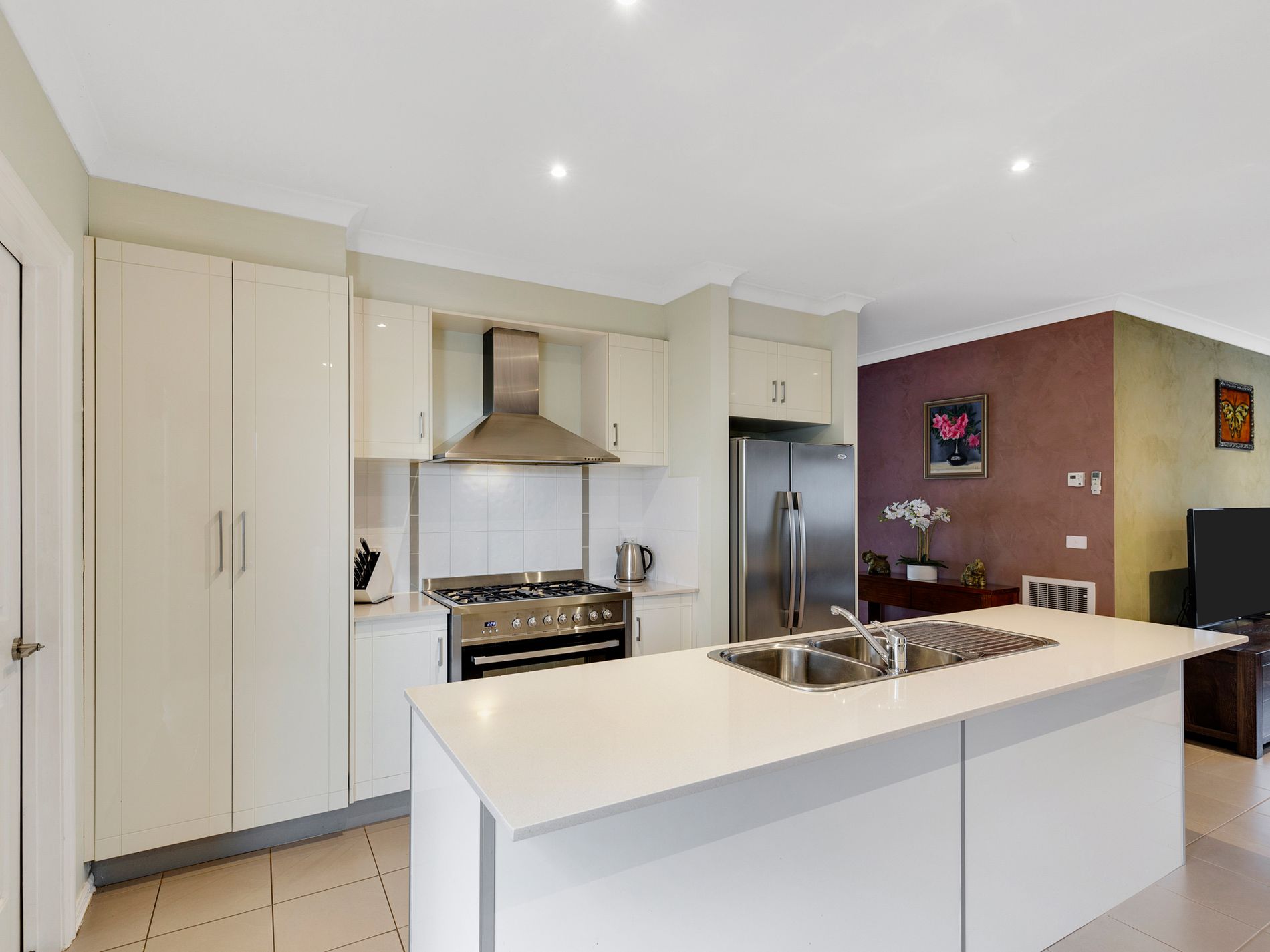 6 Lord Nolan Street, Kurunjang