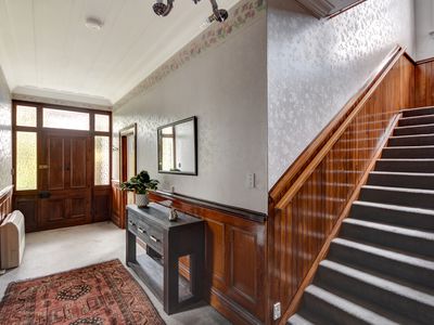 10 Littlebourne Road, Roslyn