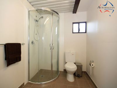 5 Othello Place, St Clair