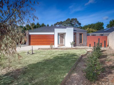 6 Mary Court, Lancefield