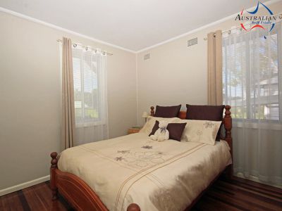 13 Blamey Street, Colyton