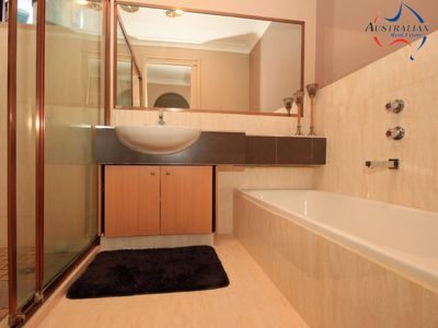 2 Merino Circuit, St Clair