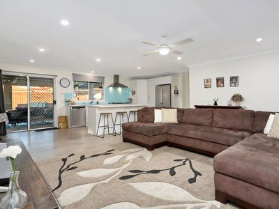 15 Palena Crescent, St Clair