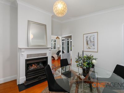 8 Mackenzie, Rozelle