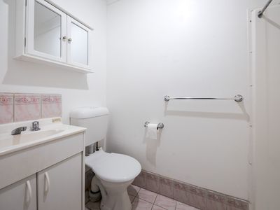 14 Newnham Drive, Romsey