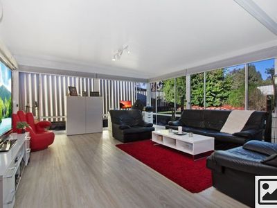 7 Falcon Crescent, Claremont Meadows