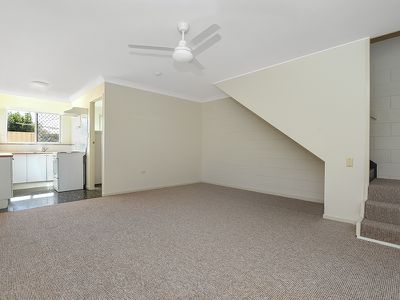 6 / 9 Whitefriars Street, Rockville