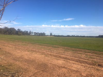 Lot 36, Wet Lane, Inglewood