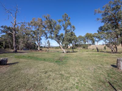 1277 Three Chain Road, Newham