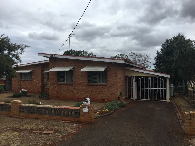 1 / 19 McIntyre Street, Centenary Heights