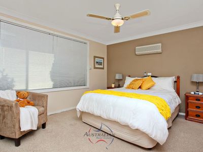 26 Heron Crescent, St Clair