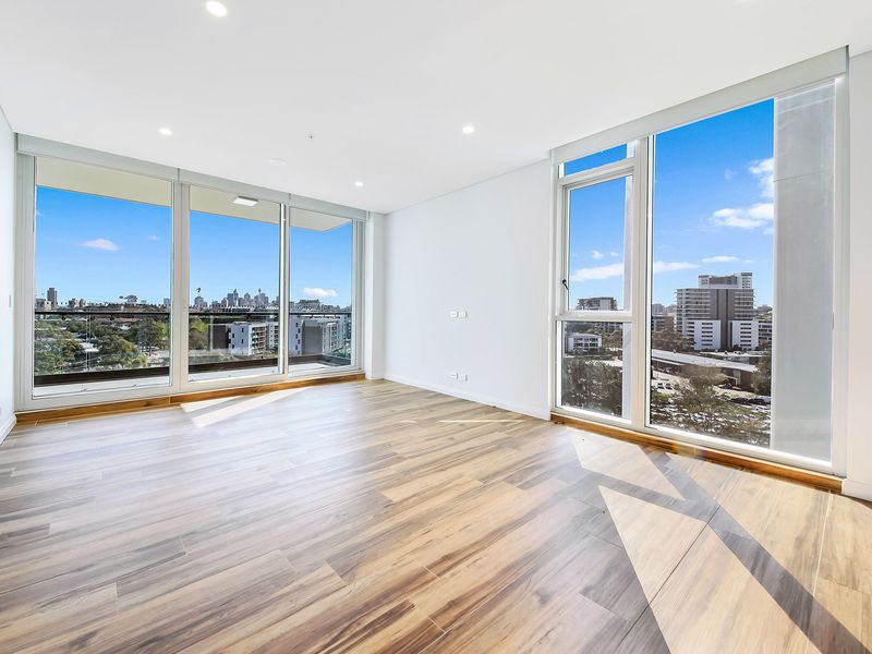 806 / 8 Rose Valley Way, Zetland