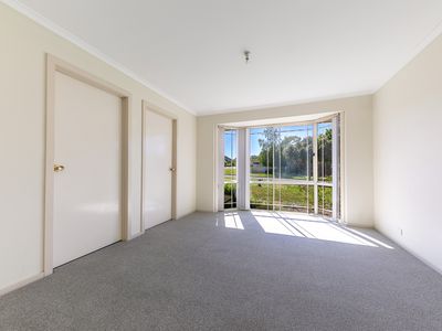 8 Crawford Way, Sunbury