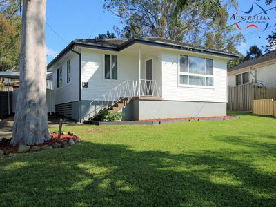 13 Blamey Street, Colyton