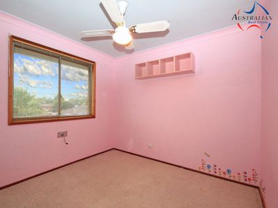 6 Mortimer Lewis Grove, St Clair