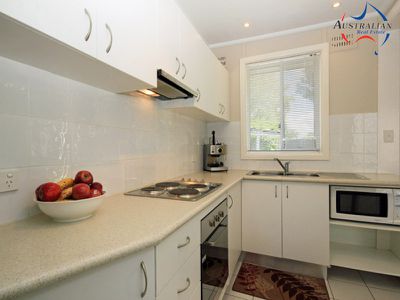 13 Blamey Street, Colyton