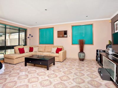 15 Augusta Place, St Clair