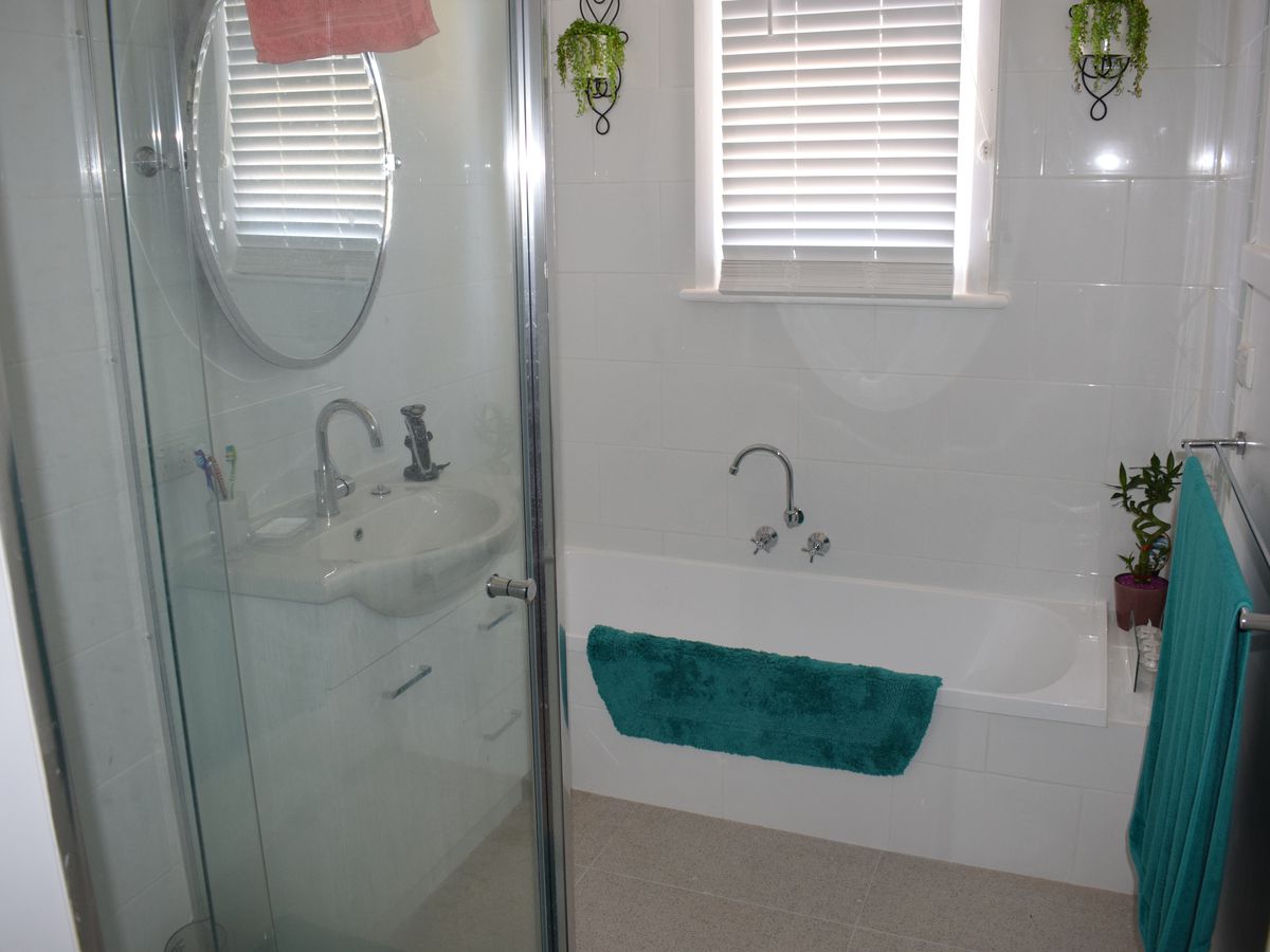 80 Sullivan Street, Inglewood