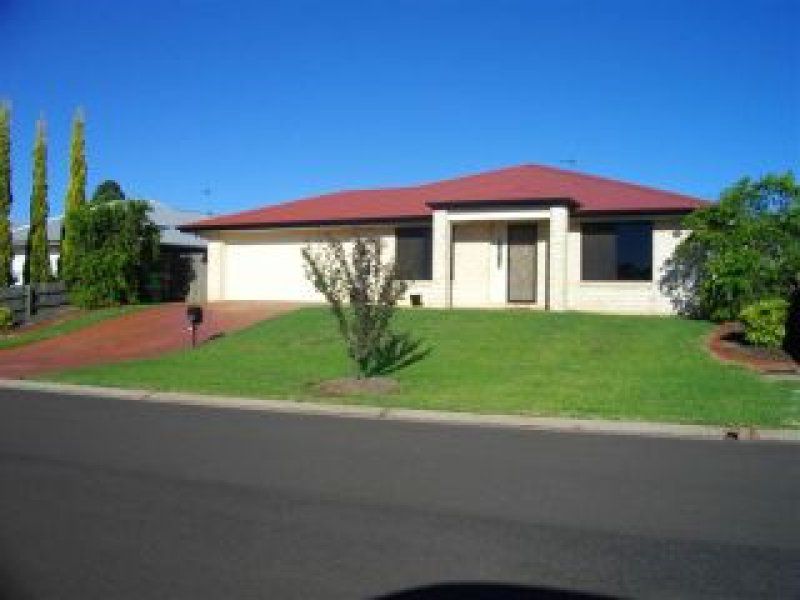 16 Hinchliffe Drive, Kearneys Spring