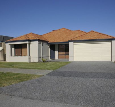 13 Plumwood Avenue, Hammond Park