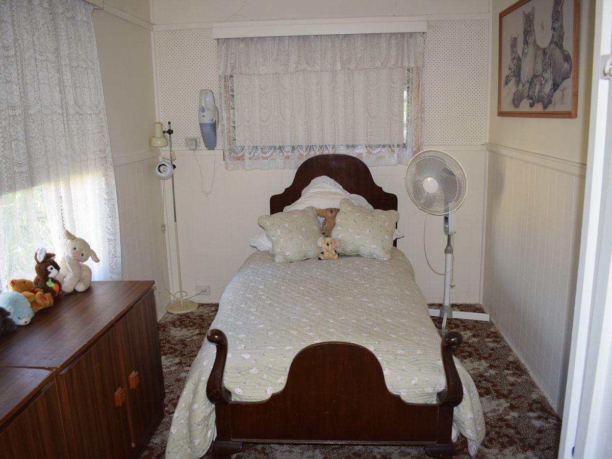 70 Grant Street North, Inglewood