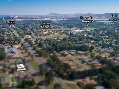 27 Main Street, Romsey