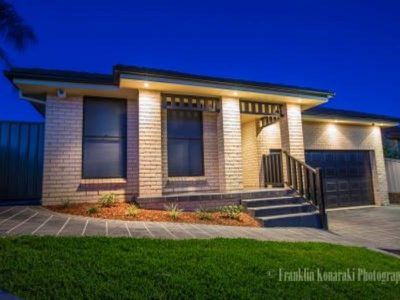 9 Tumut Place, St Clair