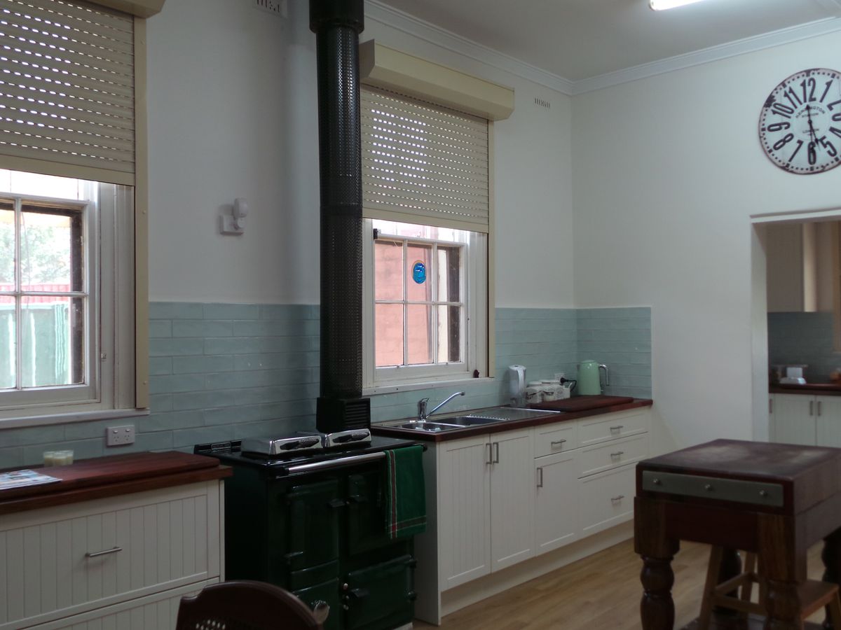 28 High Street, Wedderburn