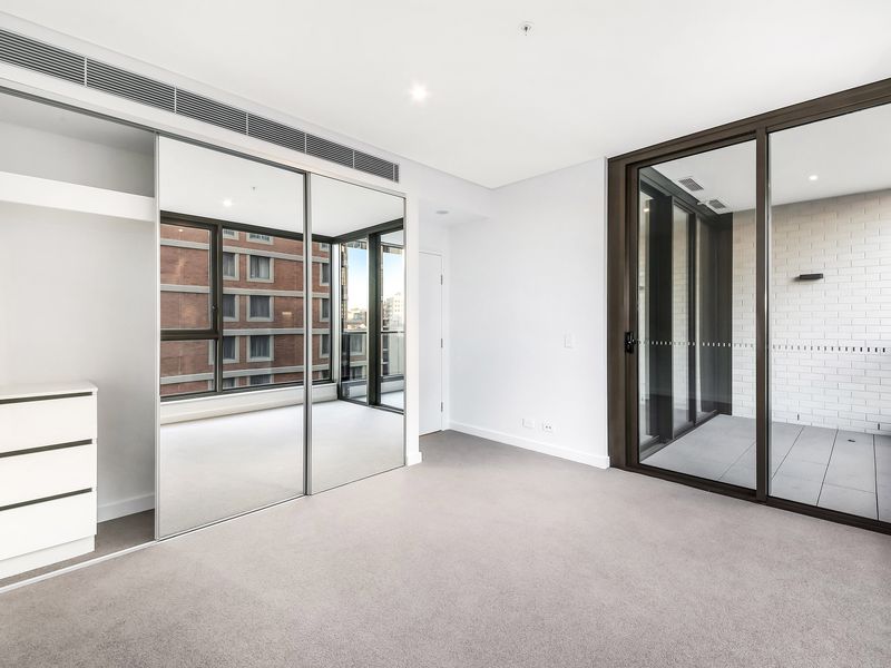 Level 11 One Bed / 83 Harbour Street, Haymarket