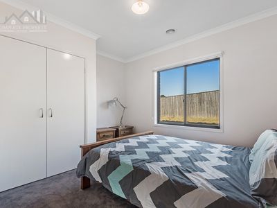 11 Yattarna Court, Broadford