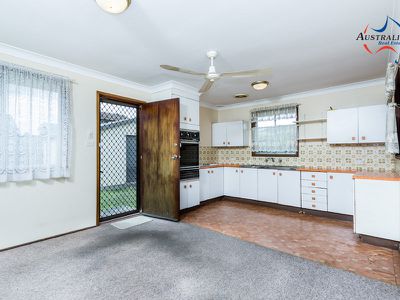 35 Menzies Circuit, St Clair