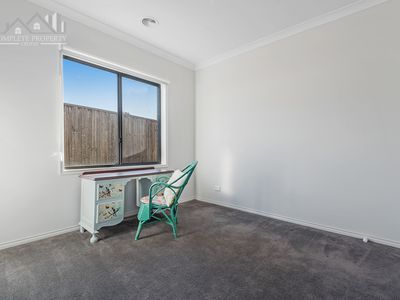 11 Yattarna Court, Broadford