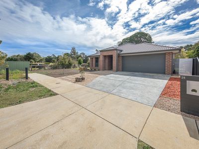 31 Lauder Place, Romsey